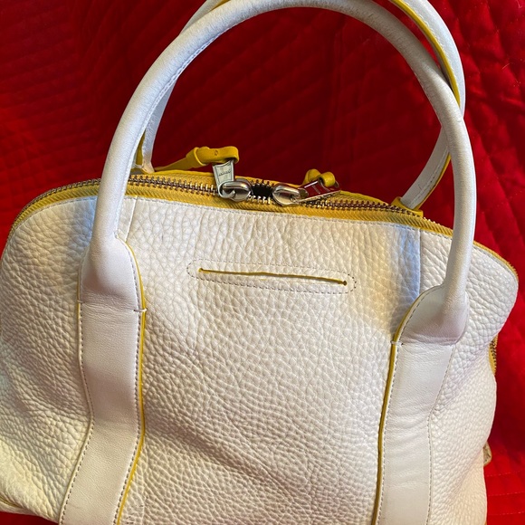 Purse - Picture 2 of 4